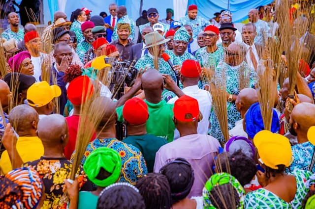Former PDP State Secretary, Barr. Ibe Nwadioha, Defects to APC with Loyal Supporters in Obingwa LGA