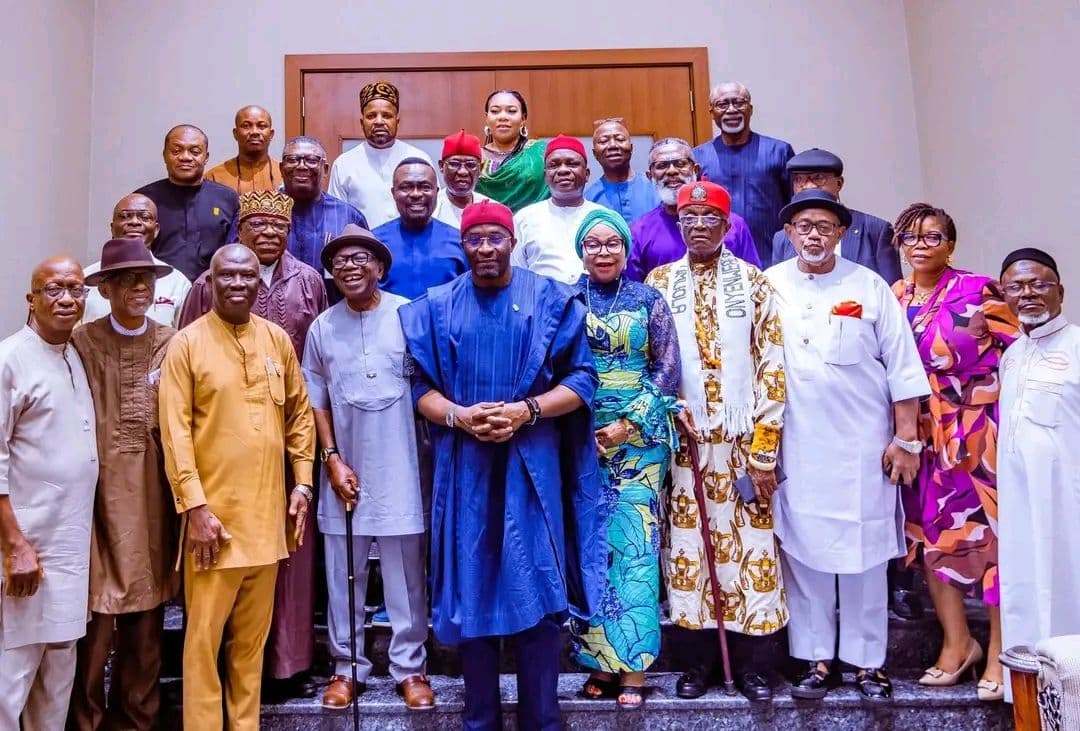 A high-powered delegation of prominent political and community leaders.